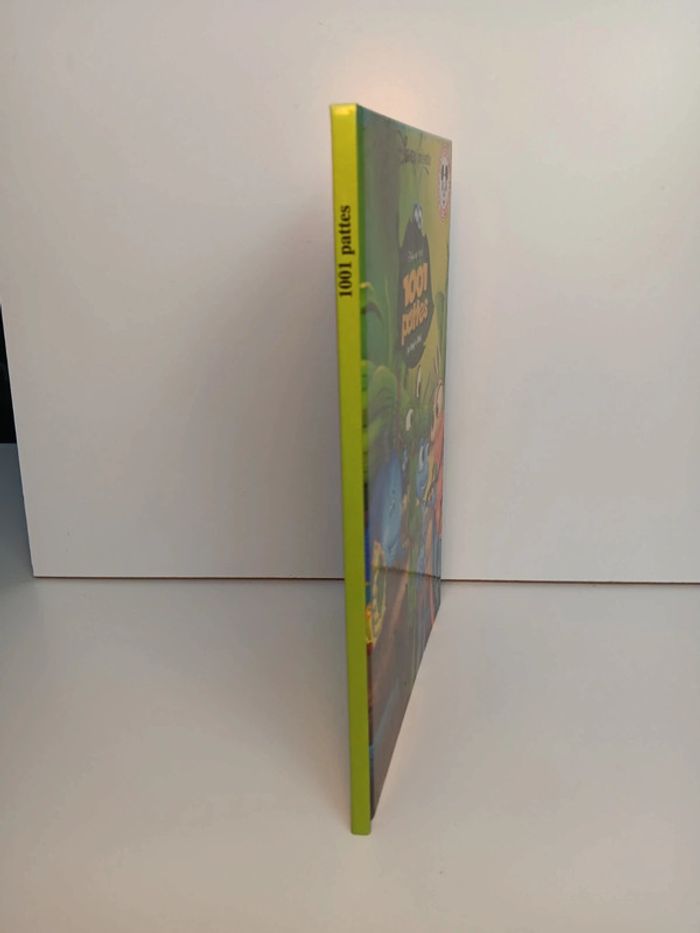 Livre Disney mickey club du livre 1001 pattes ( a bug's life ) - photo numéro 2