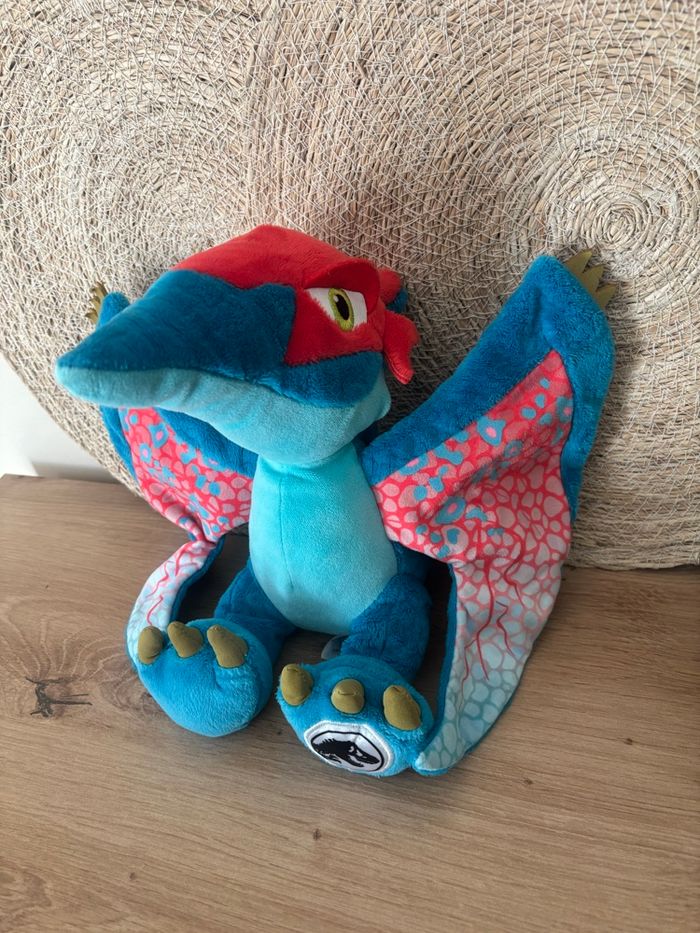 Doudou dinosaure bleu rouge ptéranodon jurassic world - photo numéro 2