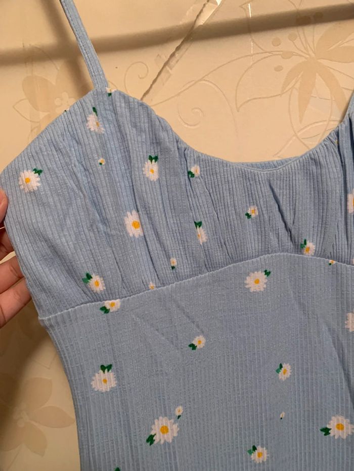 Robe mignonne fleuris taille M - photo numéro 4