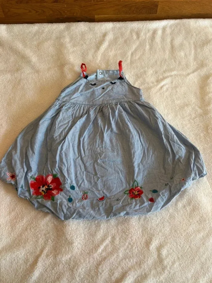 Robe Catimini bébé fille 18 mois – Rayée bleu avec fleurs brodées - photo numéro 2