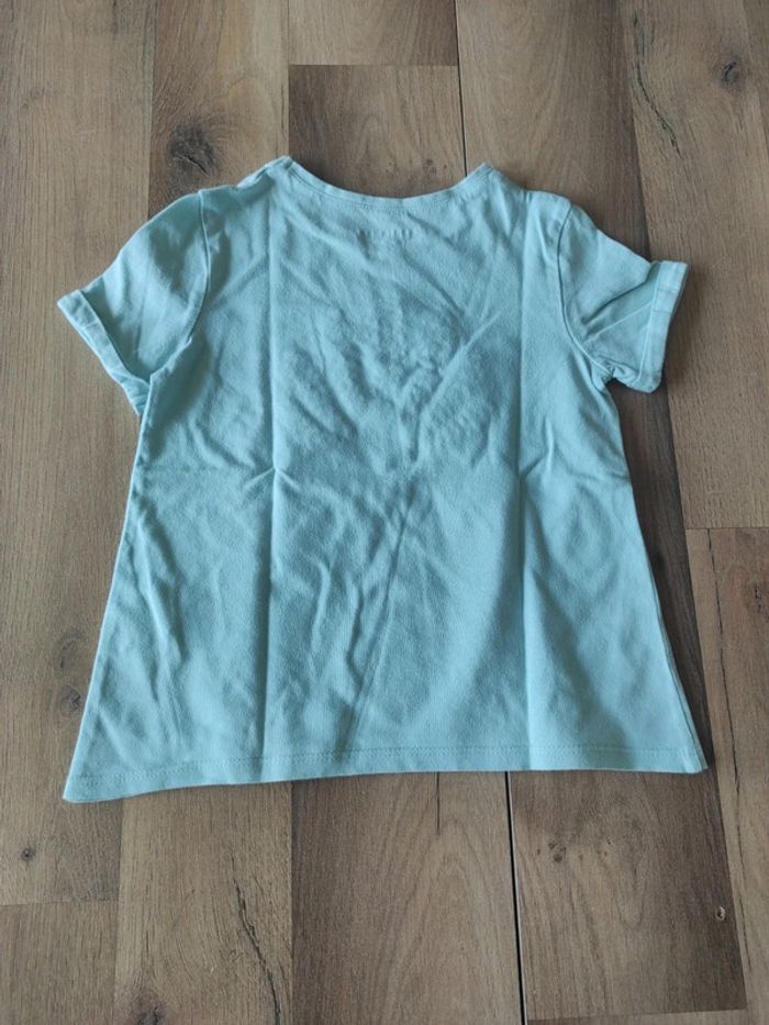 Tee-shirt MC Kiabi 4 ans en TBE - photo numéro 4