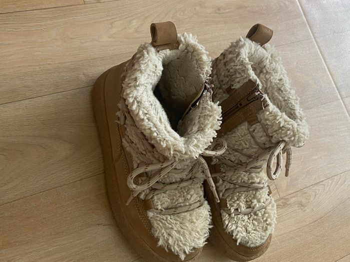 Bottes fourrées Zara