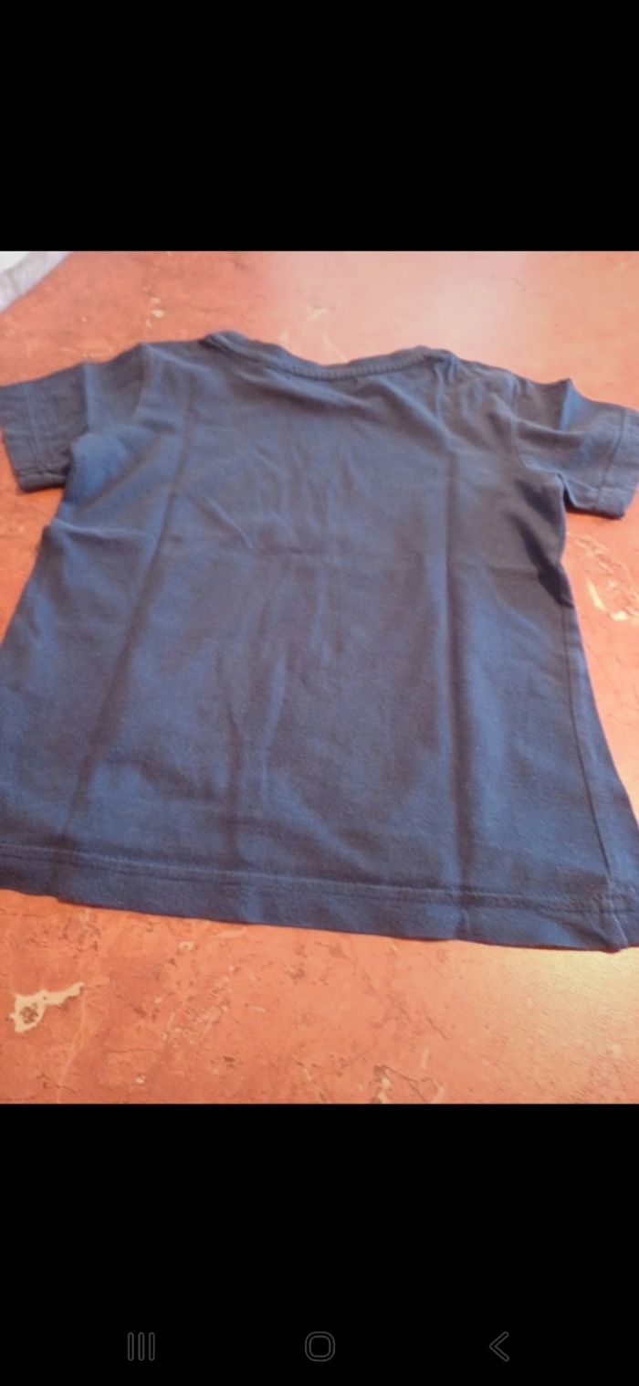 T.shirt garçon taille 4 ans - photo numéro 3