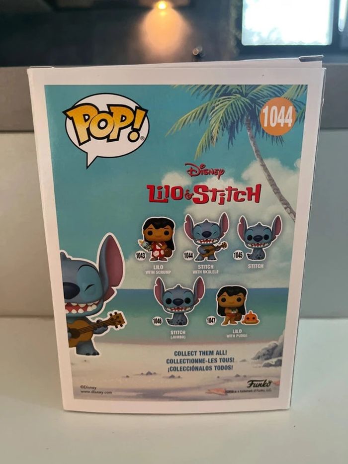 Funko pop figurine Stitch avec ukulele 1044 - photo numéro 3