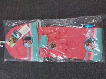 ensemble bonnet gants écharpe vaiana rose clair