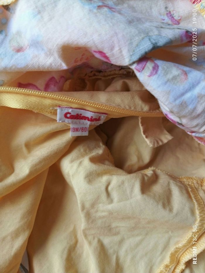 Robe Catimini taille 3 mois - photo numéro 4