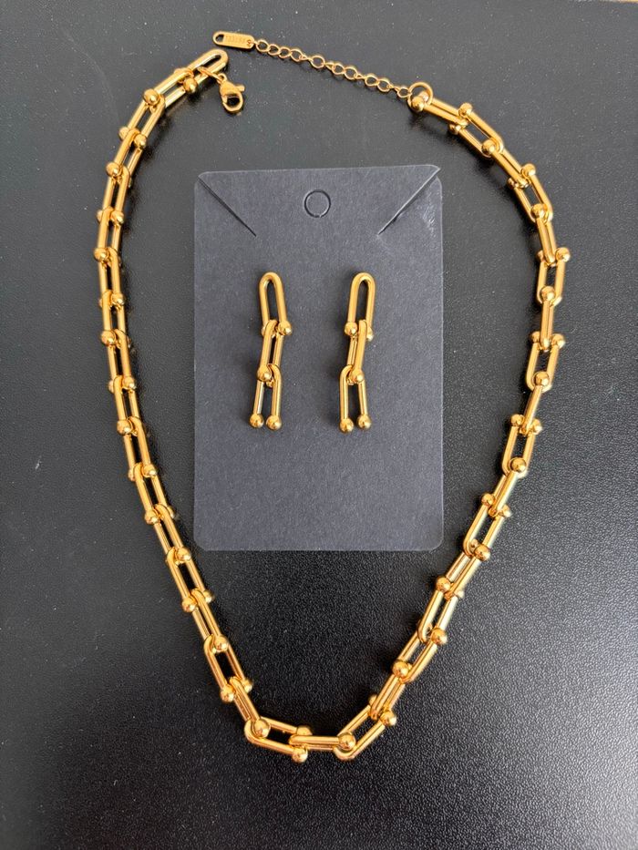 Bijoux en acier inoxydable