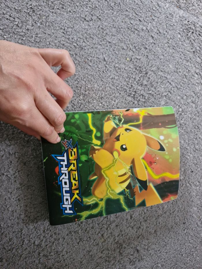 Livre de rangement cartes + cartes pokemon (240) - photo numéro 4