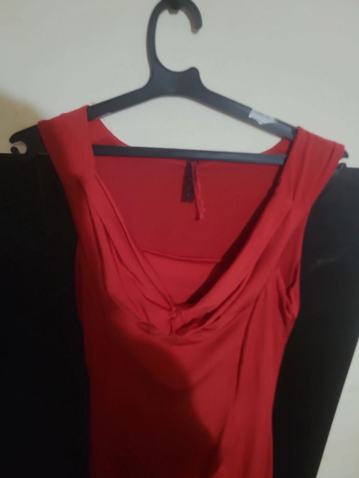 Robe rouge - photo numéro 2