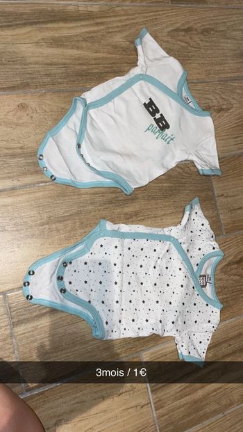 Lot bodys 3mois 🐳