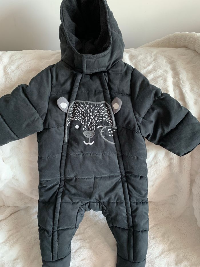 Combinaison noire - photo numéro 2