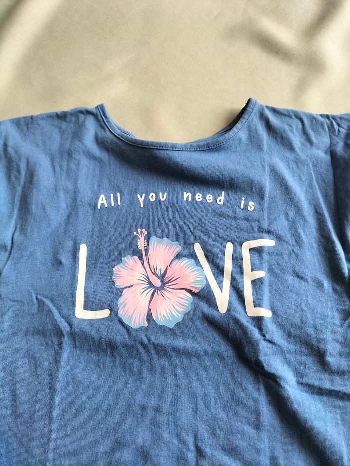 💙 Ensemble t-shirt et legging fleuri bleu | Taille 5 ans | Excellent état | In extenso 💙 - photo numéro 2