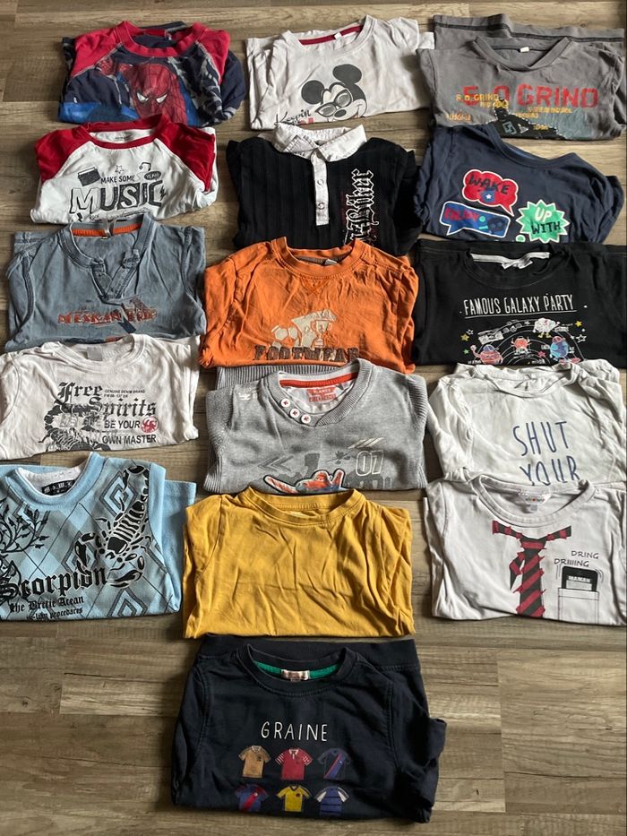Lot 16 tee shirt garçon 4 ans