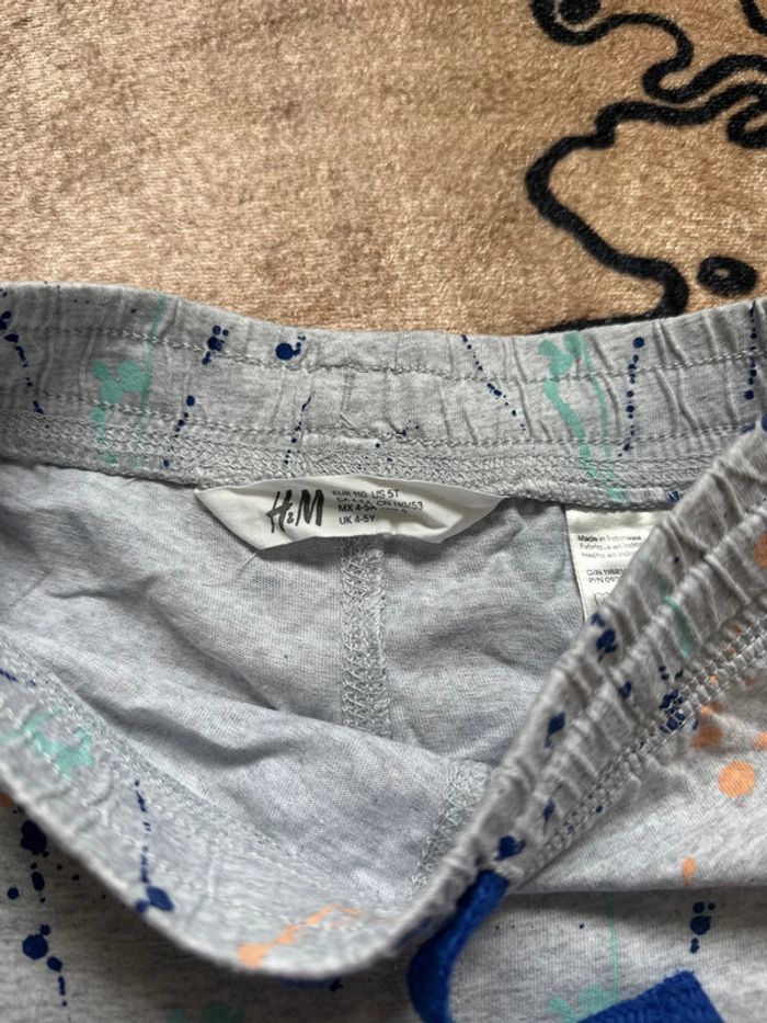 Short H&M 110cm - photo numéro 3