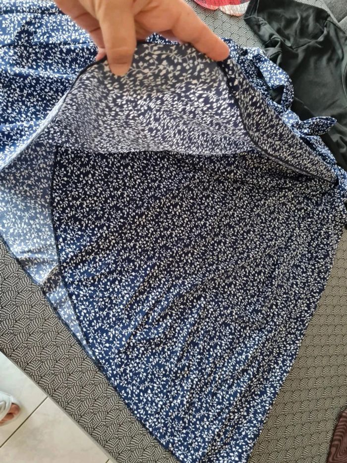 Longue robe portefeuille - photo numéro 5