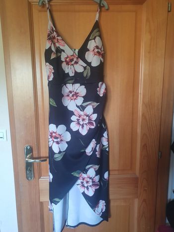 Robe longue 38/40 motif fleurs 