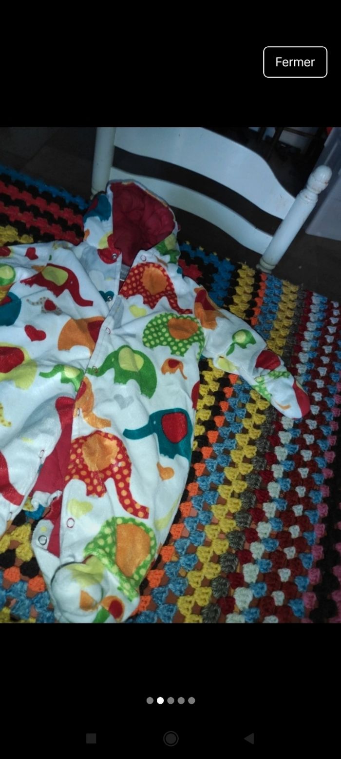 Très belle combinaison bébé e6