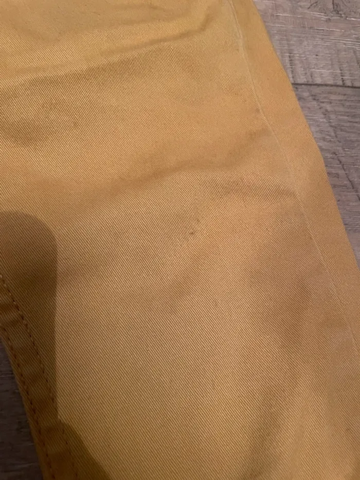 Pantalon moutarde - photo numéro 2