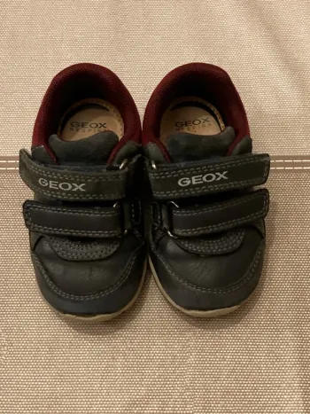 Chaussures Geox basket souples 20