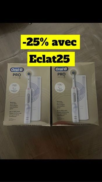 Le lot de deux brosses à dents pro3