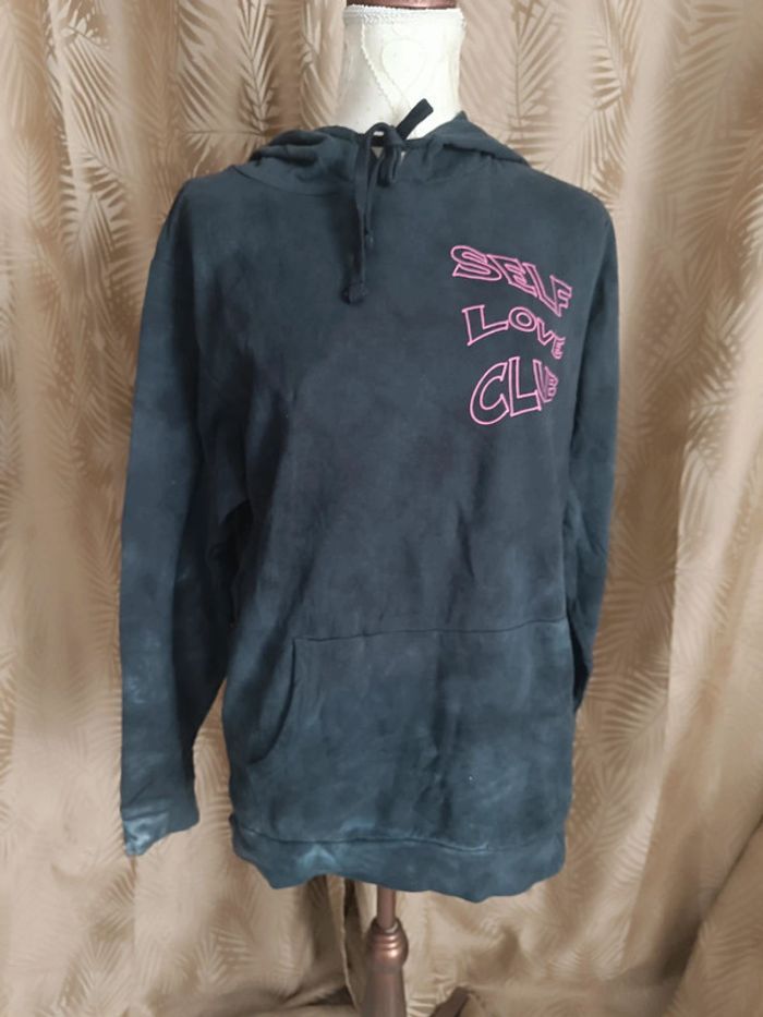 Pull a capuche Neuf🩷Self Love Club🩷Taille L
