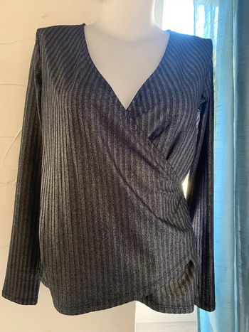 Teeshirt Promod taille38 manches longues bleu brillant