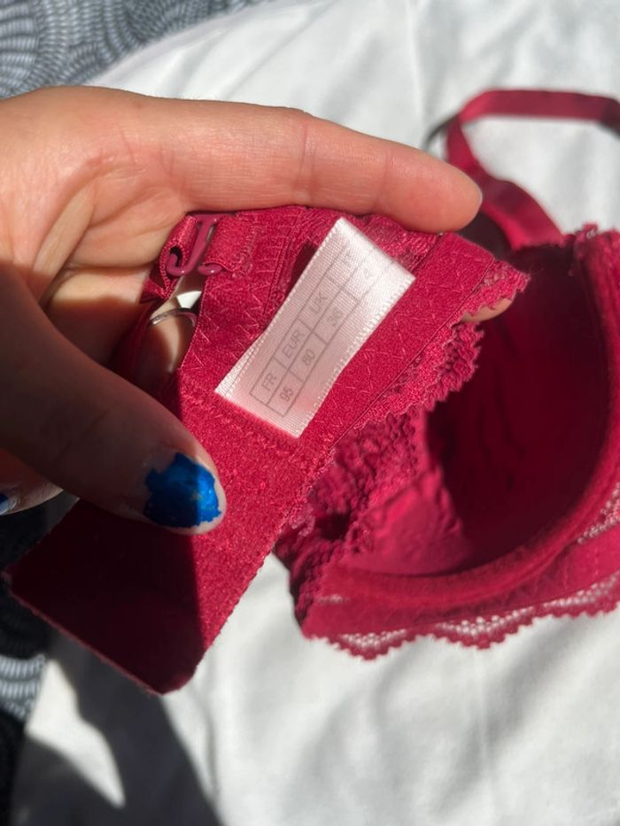 Soutien-gorge Bordeaux - photo numéro 7
