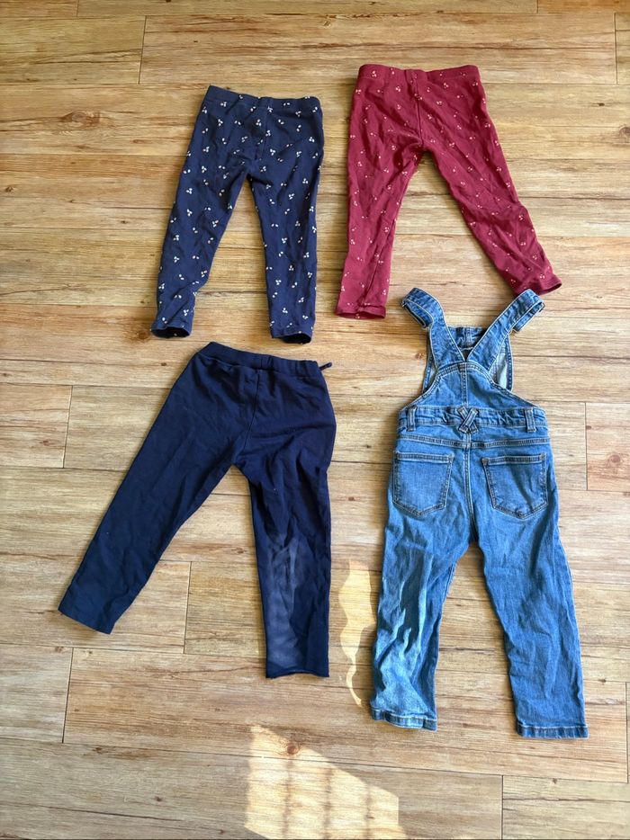 Lot pantalons 4 ans - photo numéro 2