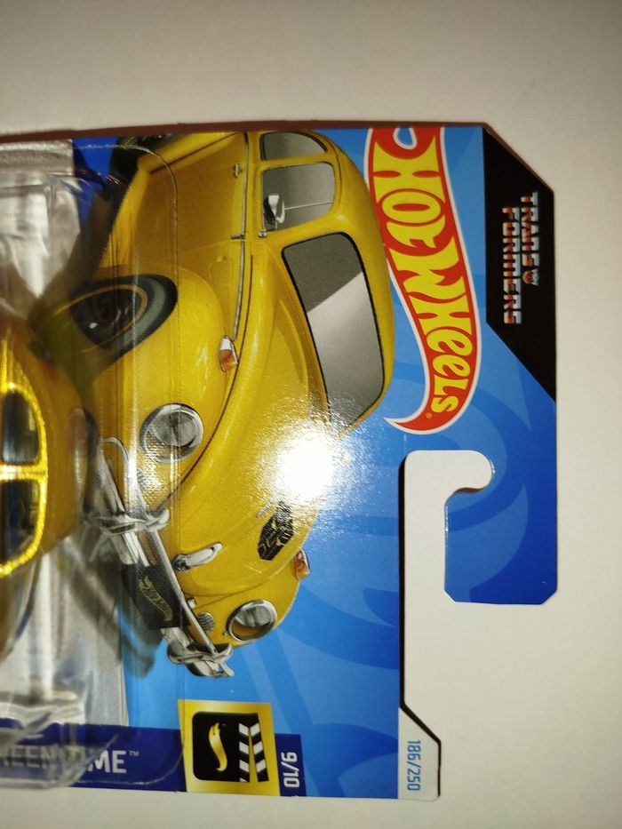 Hot Wheels Bumblebee Transformers 2024 - photo numéro 7