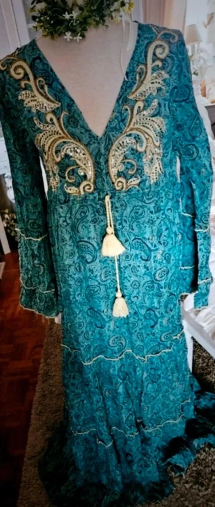 Robe bohème longue vert bleu canard avec ponpons Anisa Taille S/M (grand) Neuve - photo numéro 5