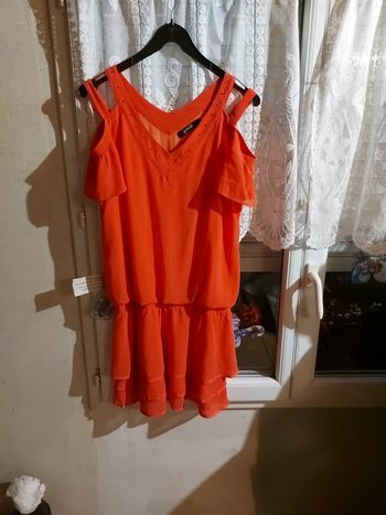 Robe avec perles