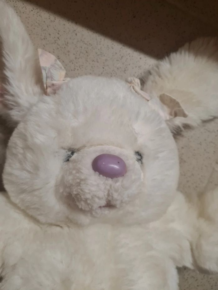 Peluche lapin avec nez violet - photo numéro 2