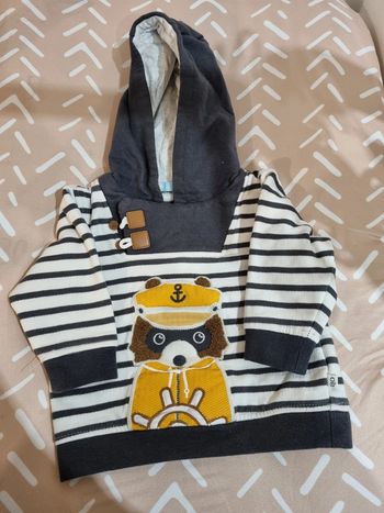 Pull à capuche