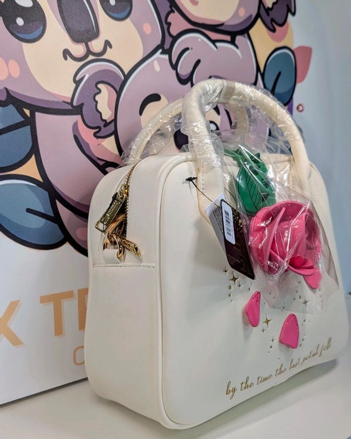 Disney - Sac à Bandoulière Loungefly - La Belle et la Bête - photo numéro 4