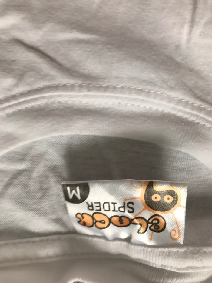 T shirt richemonts taille M neuf - photo numéro 4