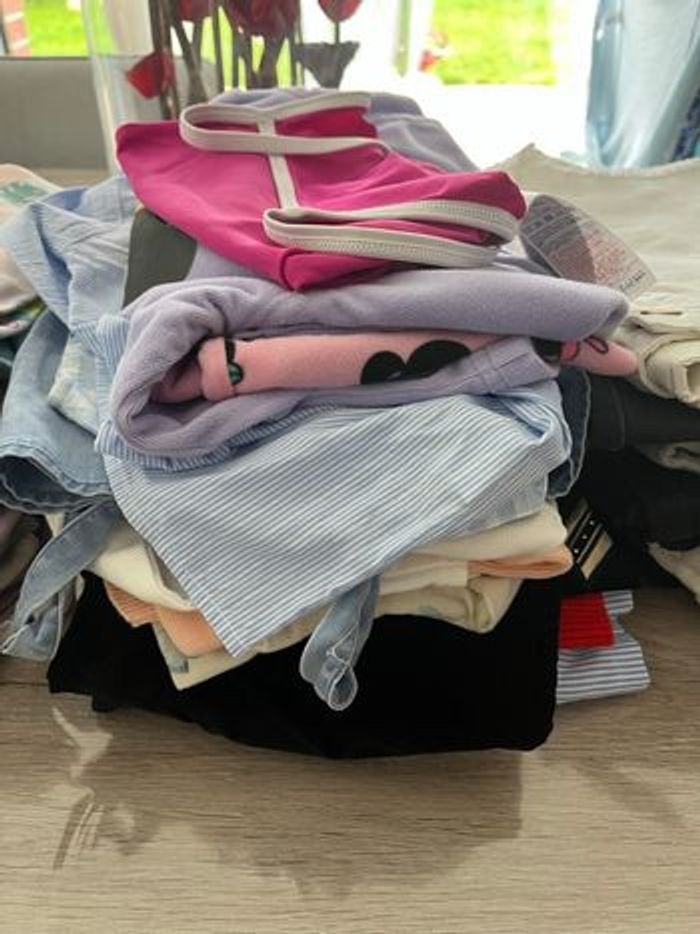 Lot vêtements 4 ans fille - photo numéro 4