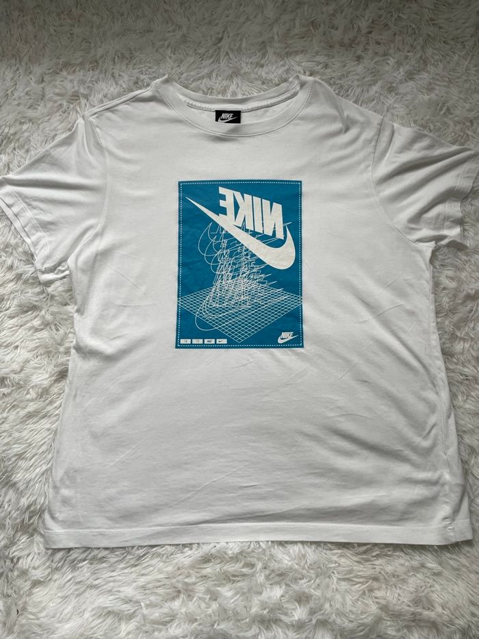 TEE shirt Nike - photo numéro 3