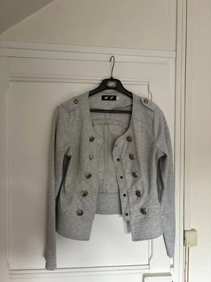 Veste grise M - photo numéro 3