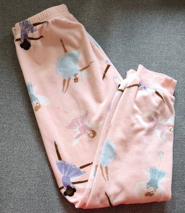 Pyjama fille  deux pièces manches longues 6 7 ans - photo numéro 2