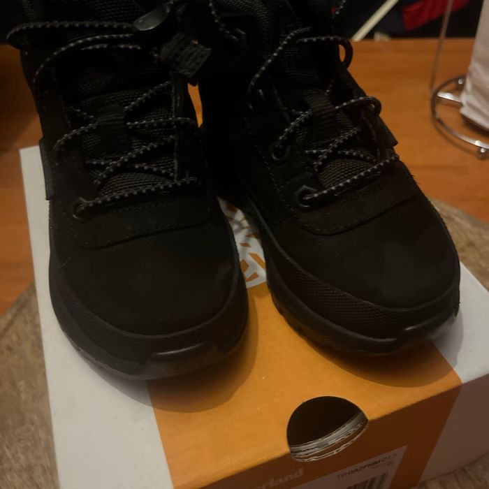 Bottines Timberland taille 25 - photo numéro 2
