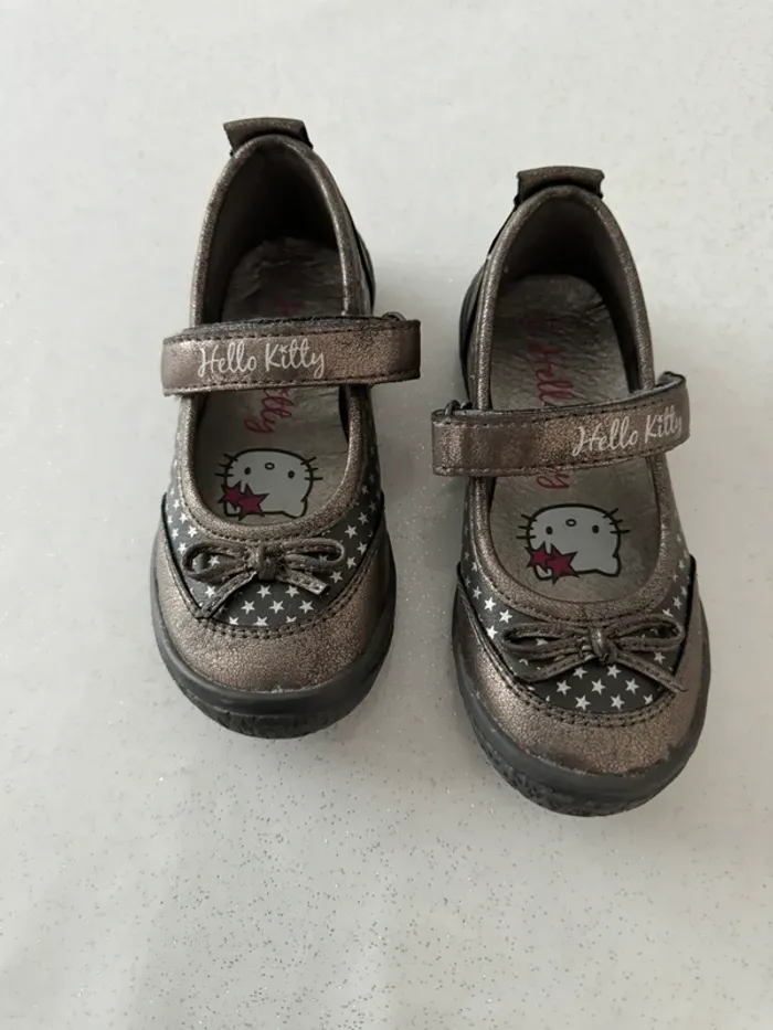 Chaussures hello kitty - photo numéro 4