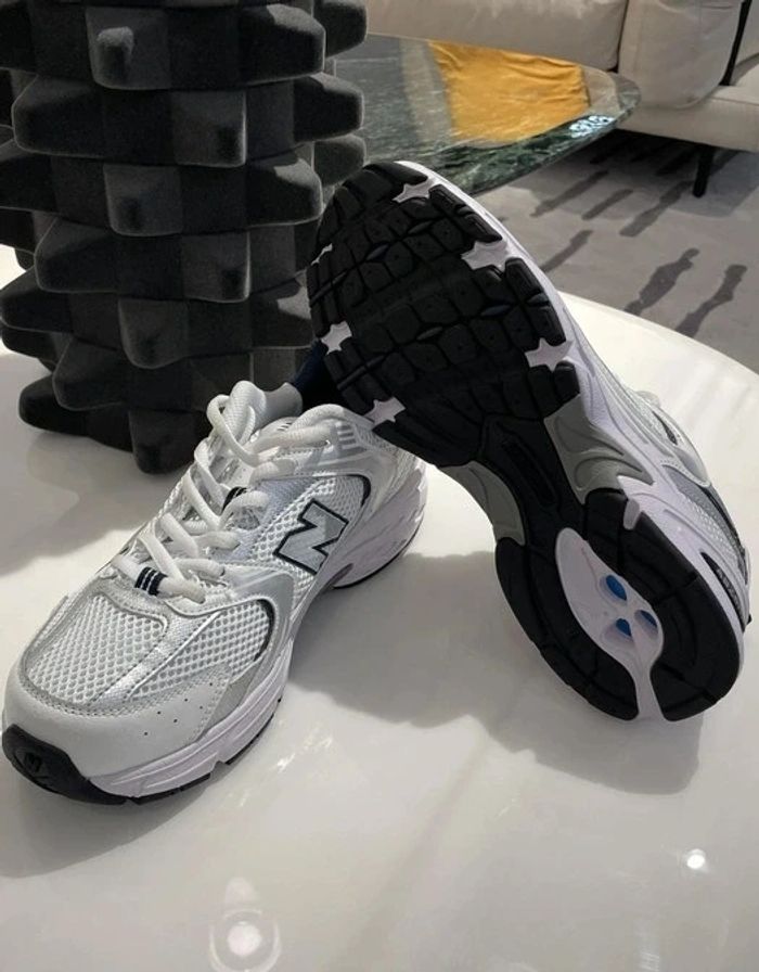 New Balance 530 Taille 37.5 - photo numéro 6