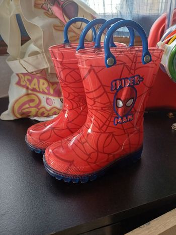 Botte spiderman taille 22