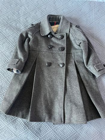 Superbe manteau fille Burberry -taille 2 ans -