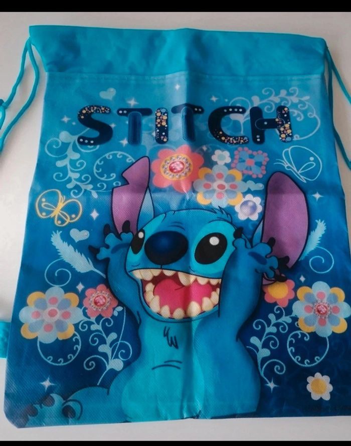 Sac à dos ficelle Stitch 🎒 - photo numéro 2