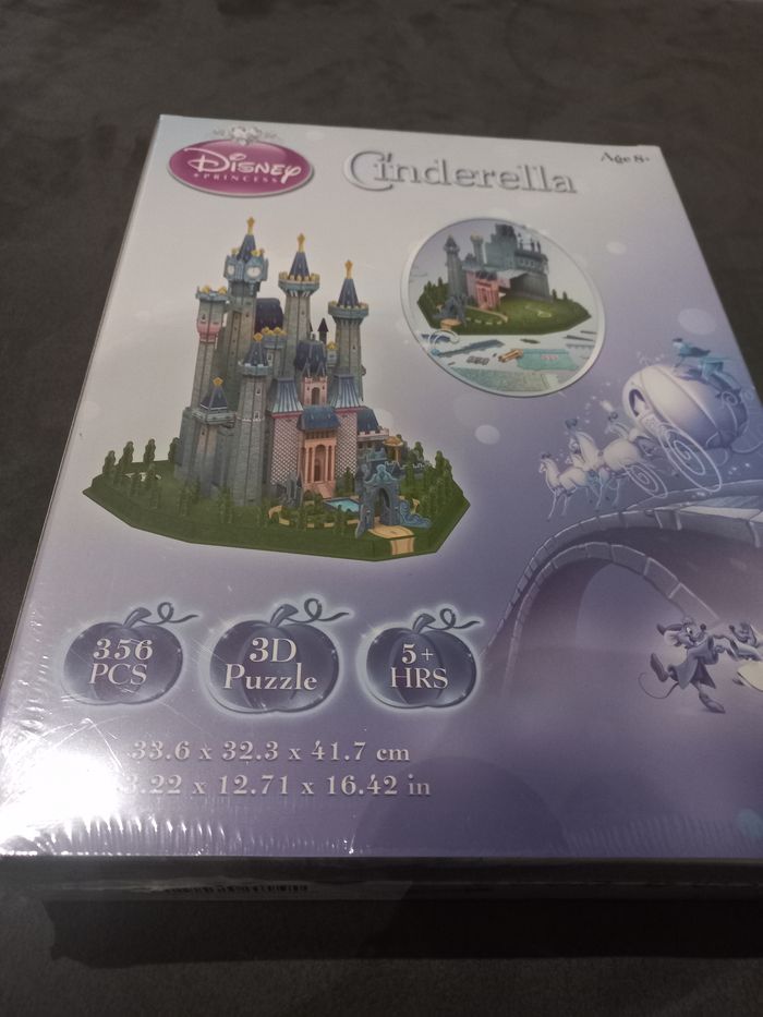 Puzzle 3d cendrillon château disney en 3d 356 pièces - photo numéro 2