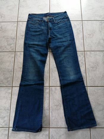 Jean botcut levi's