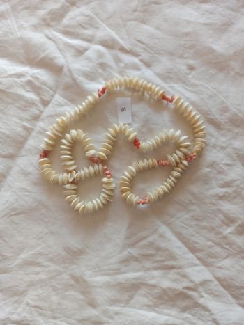 Sautoir en coquillages naturels