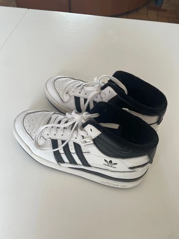 Baskets blanches Adidas