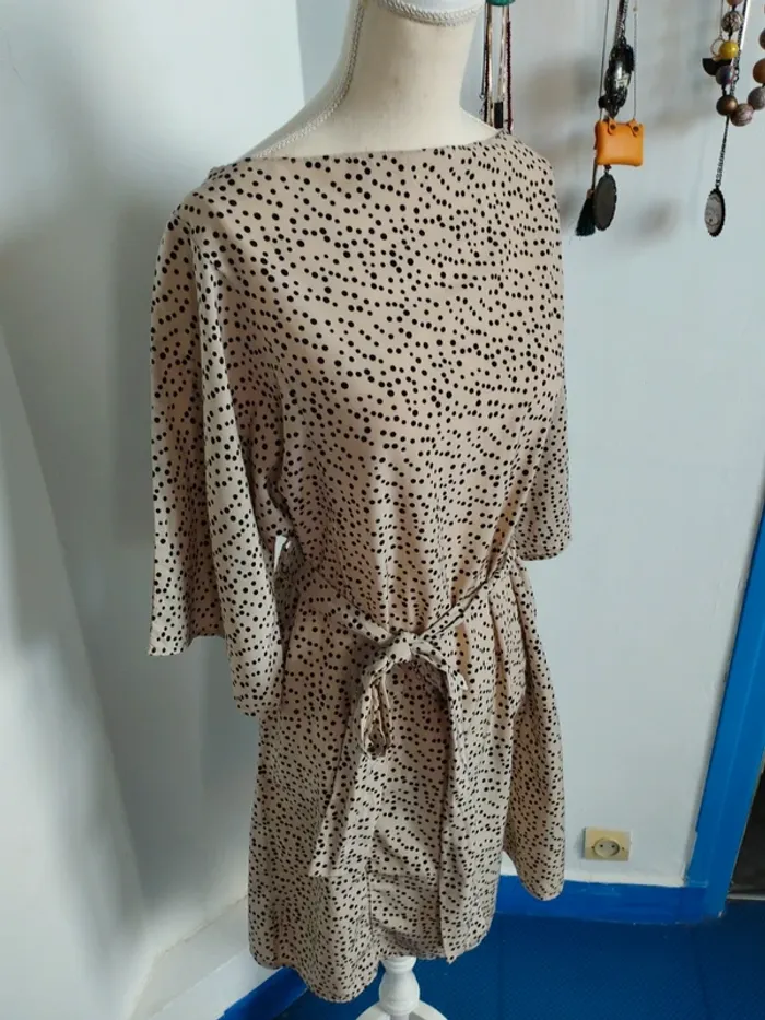 Robe manche 3/4 - photo numéro 2